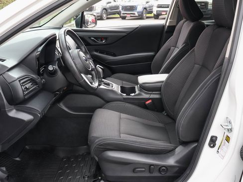 Used 2023 Subaru Outback Premium image 15