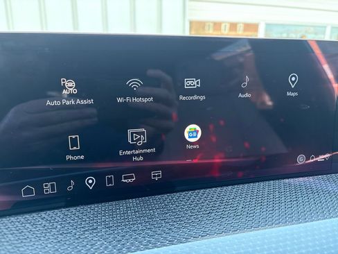 New 2026 Cadillac Escalade V w/ LPO, Floor Liner Package image 38