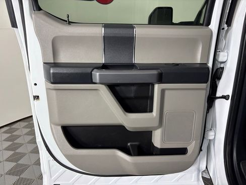 Used 2022 Ford F250 XLT w/ FX4 Off-Road Package image 46