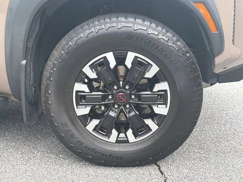 Used 2023 Nissan Frontier PRO-4X w/ Tow Package AWD/4WD image 14