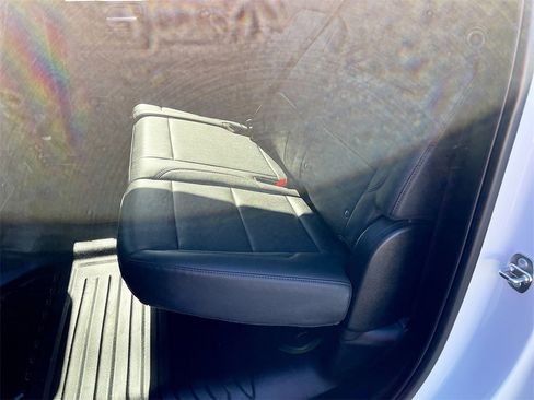 Used 2024 GMC Sierra 2500 Pro w/ Convenience Package image 22