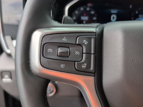 Used 2025 Chevrolet Silverado 1500 LT Trail Boss w/ LT Trail Boss Premium Package AWD/4WD image 28