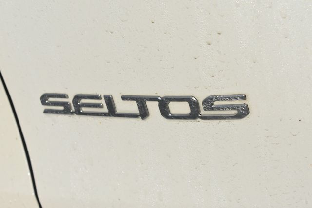Used 2024 Kia Seltos SX w/ SX Sunroof Package AWD/4WD image 14