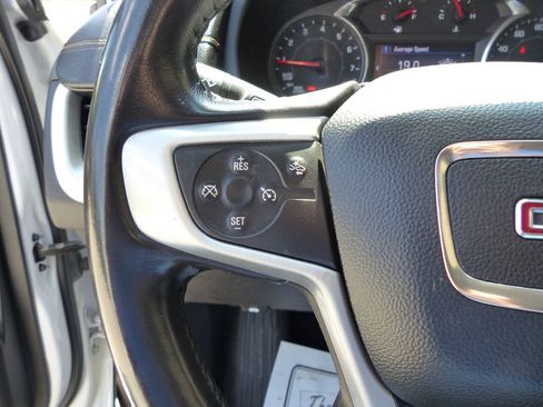 Used 2020 GMC Terrain SLE AWD/4WD image 25