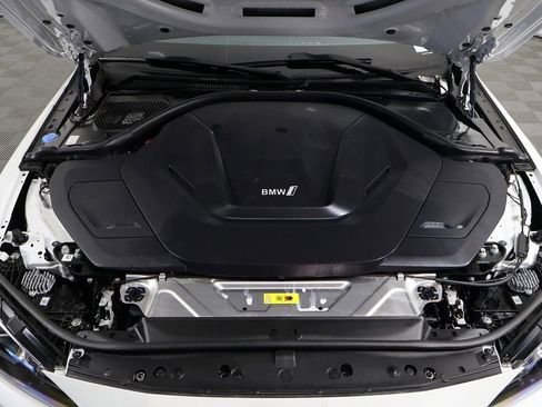 Used 2023 BMW i4 eDrive35 w/ Premium Package image 15