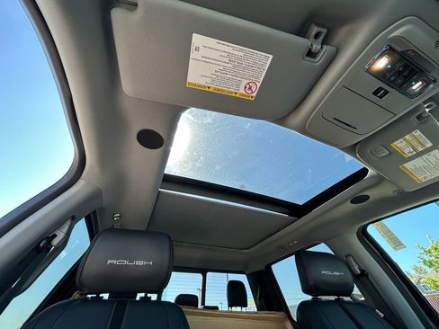 New 2025 Ford F350 Lariat w/ Lariat Ultimate Package image 27