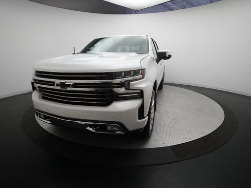 Used 2022 Chevrolet Silverado 1500 High Country image 33