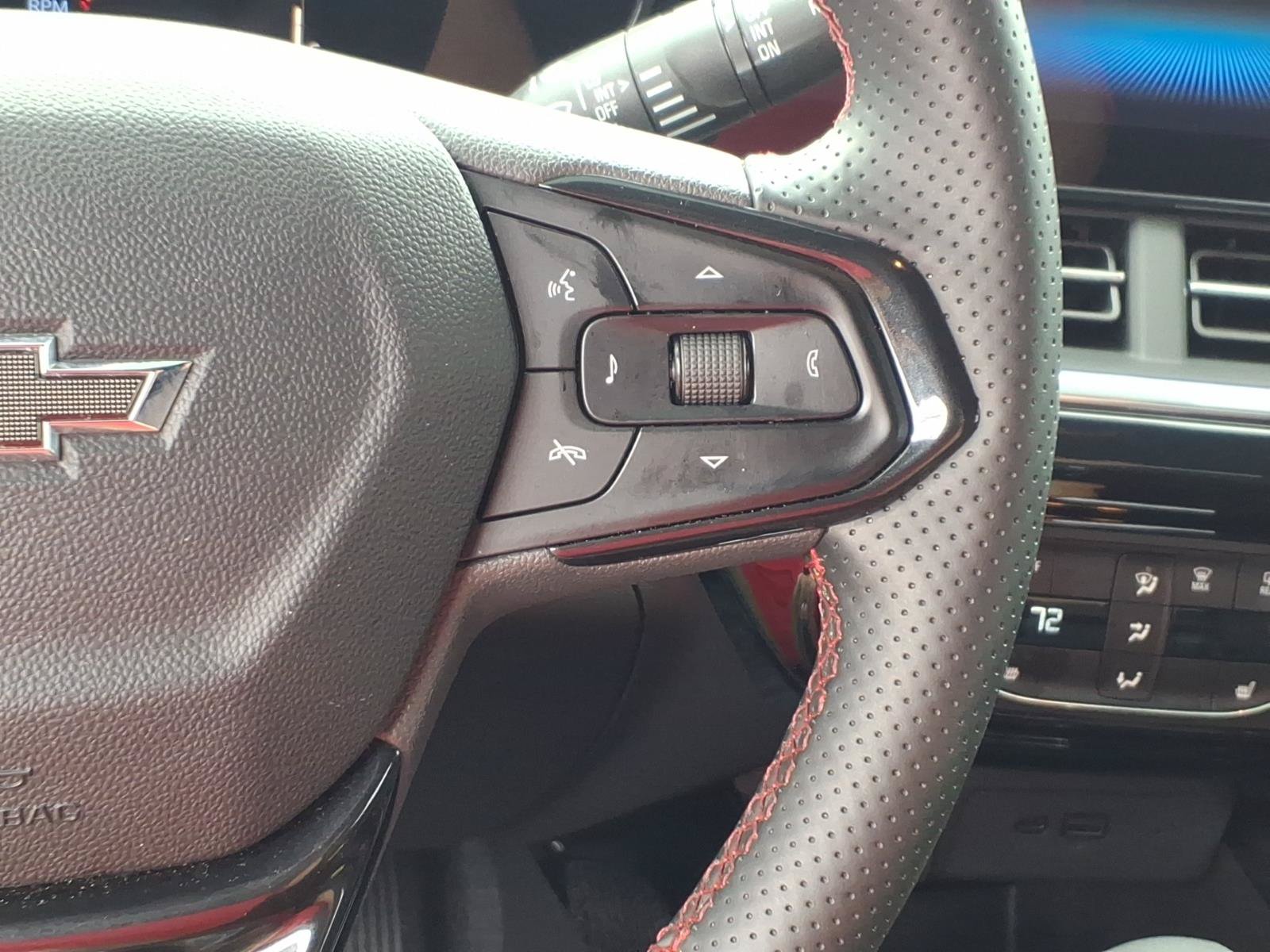 Used 2024 Chevrolet Trax RS w/ Driver Confidence Package FWD image 17