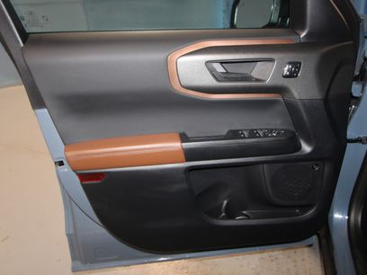 New 2025 Ford Bronco Sport Outer Banks w/ Outer Banks Tech Package+