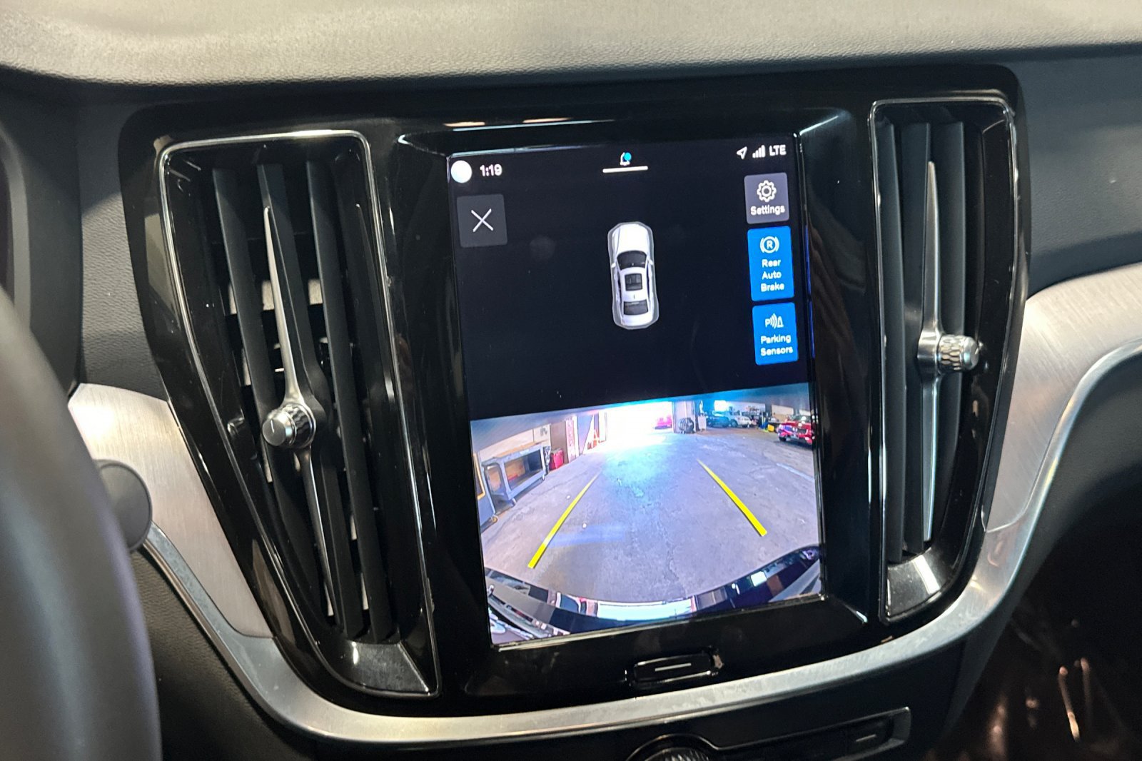 Certified 2023 Volvo S60 B5 Core AWD/4WD image 22