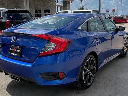 Used 2021 Honda Civic Sport image 3