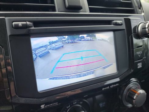 Used 2019 Toyota 4Runner TRD Off-Road Premium image 23