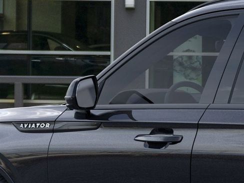 New 2026 Lincoln Aviator AWD image 42