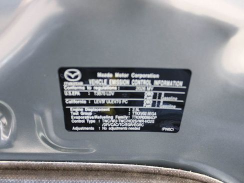 New 2026 MAZDA MAZDA3 Hatchback w/Premium Plus Pkg AWD/4WD image 13