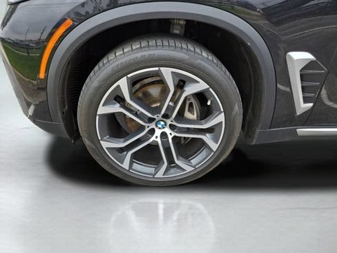 Used 2024 BMW X5 xDrive40i w/ Premium Package AWD/4WD image 42