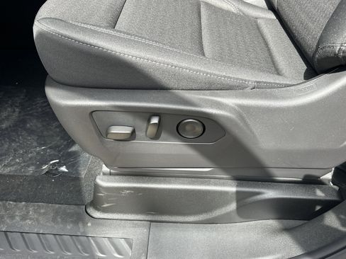 New 2026 Chevrolet Tahoe LS image 16