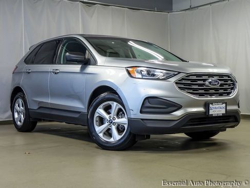 Used 2020 Ford Edge SE FWD image 2