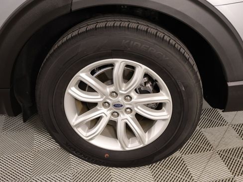 Used 2021 Ford Explorer 2WD image 18