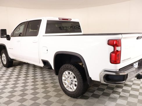 Used 2023 Chevrolet Silverado 2500 LT w/ Convenience Package image 21