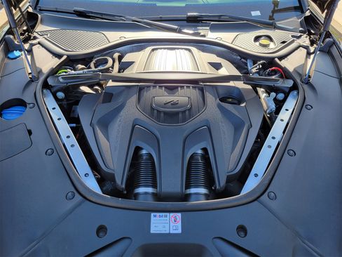 Certified 2024 Porsche Panamera image 37