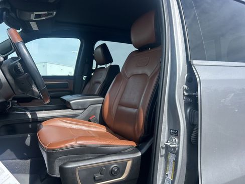 Used 2022 RAM 1500 Limited w/ Body Color Bumper Group image 6