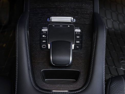 New 2026 Mercedes-Benz GLE 450 4MATIC image 17