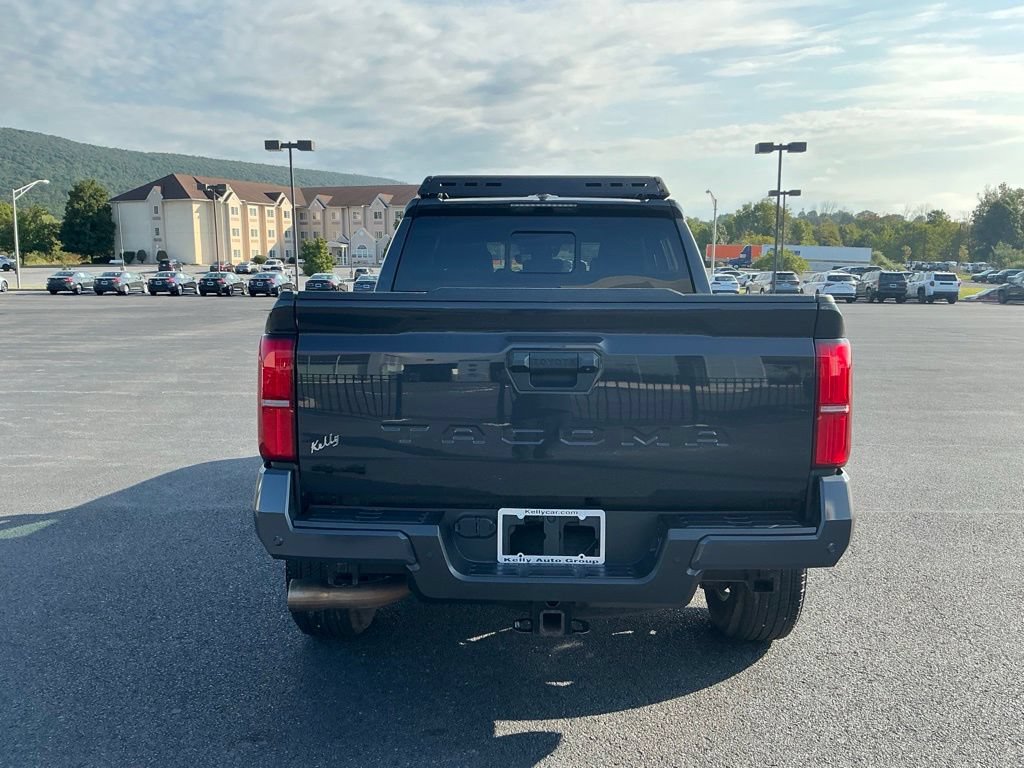 Certified 2024 Toyota Tacoma TRD Sport w/ TRD Sport Upgrade Package AWD/4WD image 6