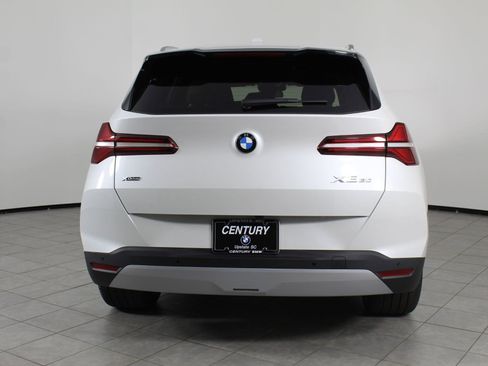 New 2026 BMW X3 xDrive30 w/ Premium Package image 9
