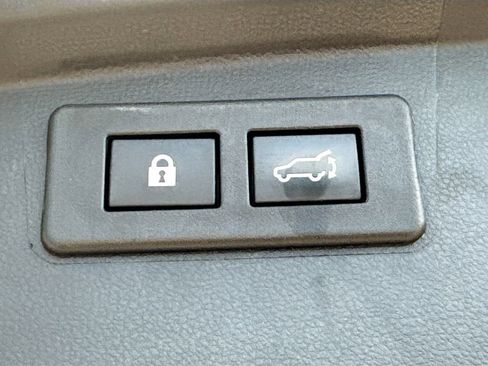 Used 2021 Subaru Outback Premium AWD/4WD image 33