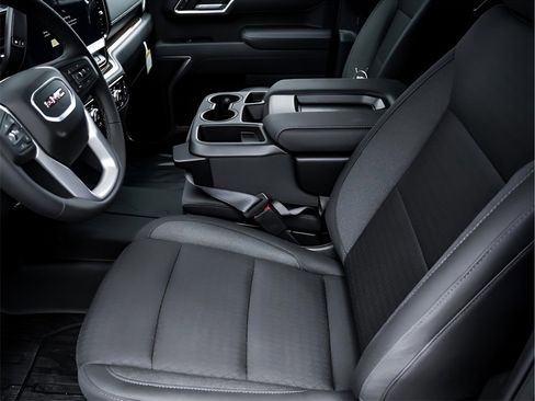 New 2026 GMC Sierra 1500 Elevation image 11