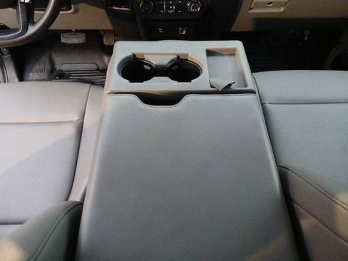 Used 2020 Ford F250 XL w/ Power Equipment Group image 15