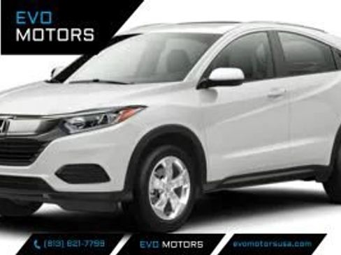 Used 2021 Honda HR-V LX image 1