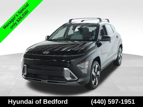 Used 2024 Hyundai Kona Limited AWD/4WD image 3