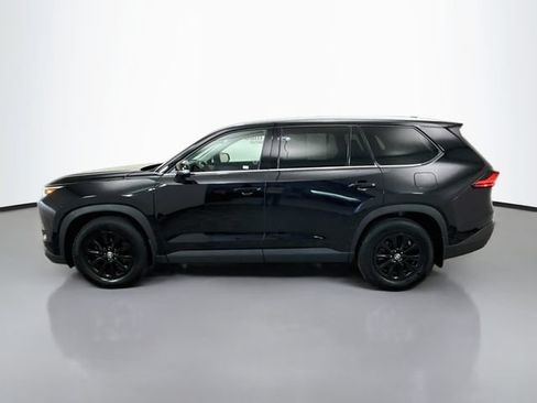 Used 2024 Toyota Grand Highlander AWD image 4