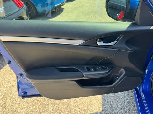 Used 2021 Honda Civic LX image 17
