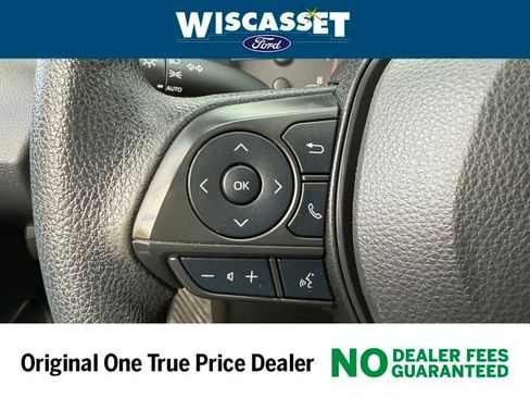 Used 2024 Toyota Corolla LE image 10