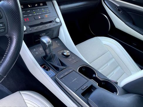 Used 2022 Lexus RC 350 F Sport image 16