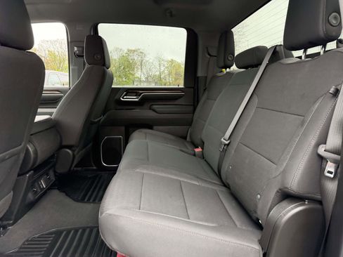 Certified 2025 Chevrolet Silverado 2500 LT w/ Convenience Package AWD/4WD image 13