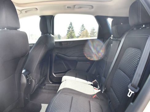 Used 2025 Ford Escape Active w/ Tech Pack #1 AWD/4WD image 14