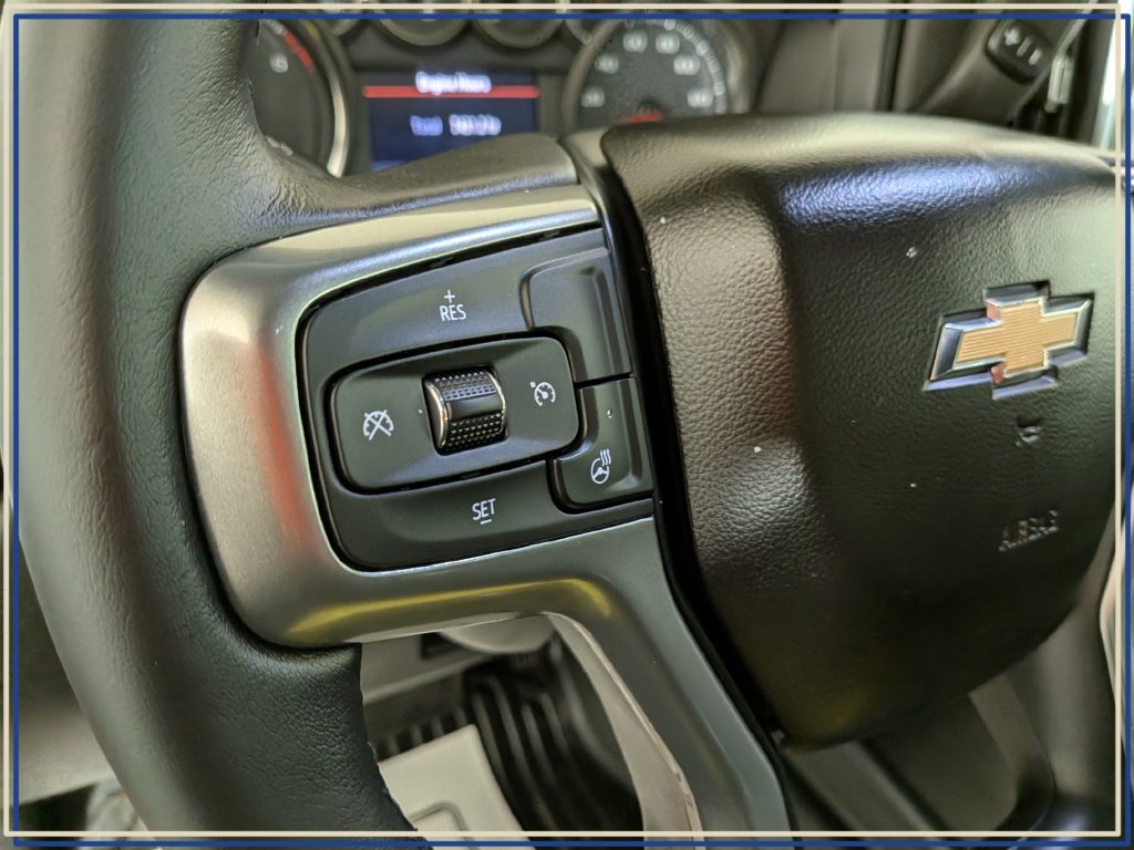 Certified 2021 Chevrolet Silverado 1500 LT AWD/4WD image 19
