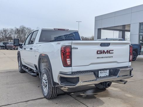 New 2026 GMC Sierra 2500 Pro image 8