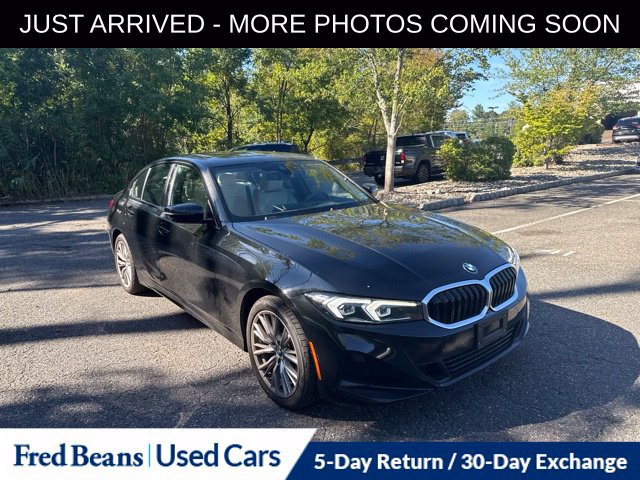 Used 2023 BMW 330i xDrive Sedan w/ Premium Package AWD/4WD image 1