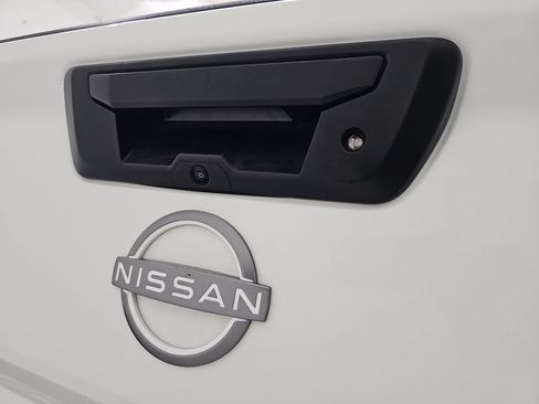 Used 2024 Nissan Frontier S RWD image 35