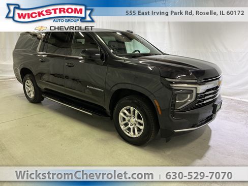 Used 2026 Chevrolet Suburban LT w/ Comfort Package AWD/4WD image 1