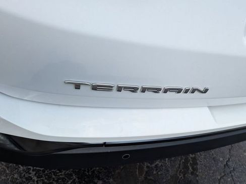 Used 2023 GMC Terrain AT4 w/ Tech Package AWD/4WD image 10