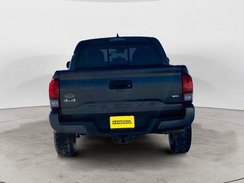 Used 2018 Toyota Tacoma SR w/ SR Convenience Package image 4