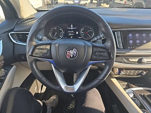Used 2023 Buick Enclave Avenir w/ Avenir Technology Package AWD/4WD image 26