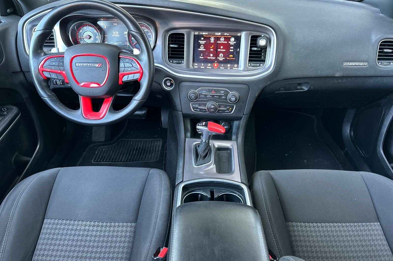 Used 2019 Dodge Charger R/T RWD image 15