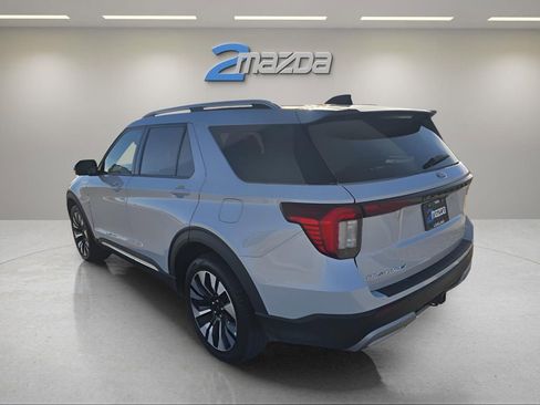 Used 2025 Ford Explorer Platinum w/ LUX Leather Package image 3