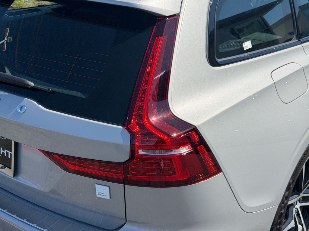Used 2024 Volvo V60 T8 Polestar w/ Protection Package Premier AWD/4WD image 5